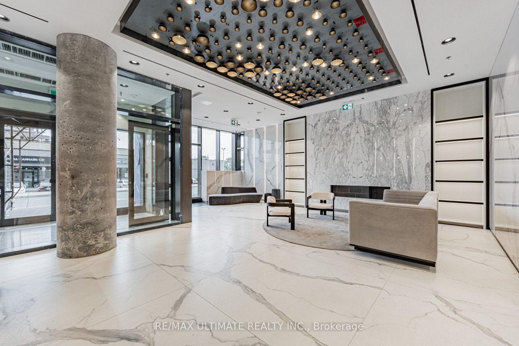 1285 Dupont Street 2807, Toronto, ON M6H 0E3