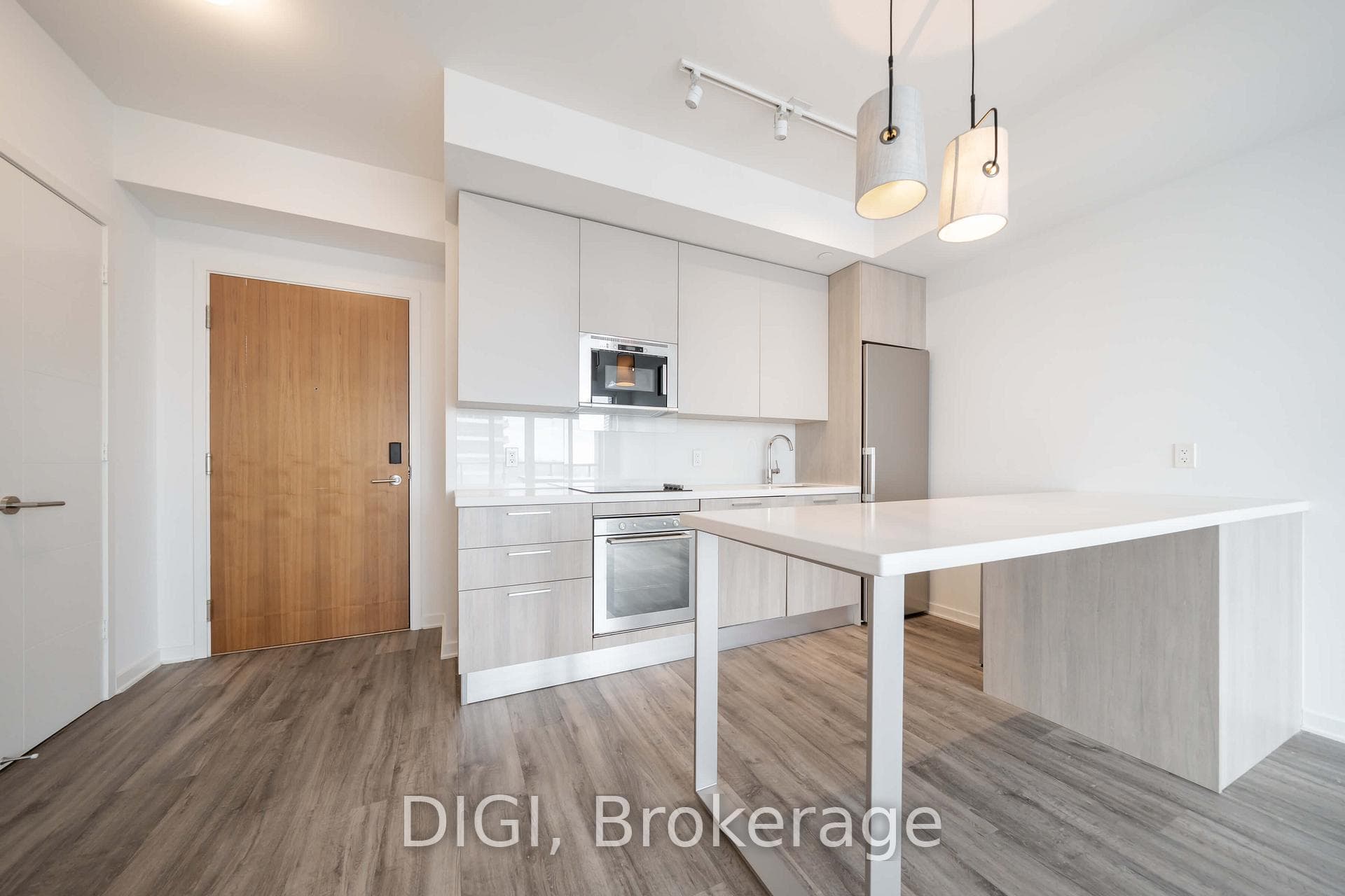 25 Selby Street 708, Toronto, ON M4Y 0E6