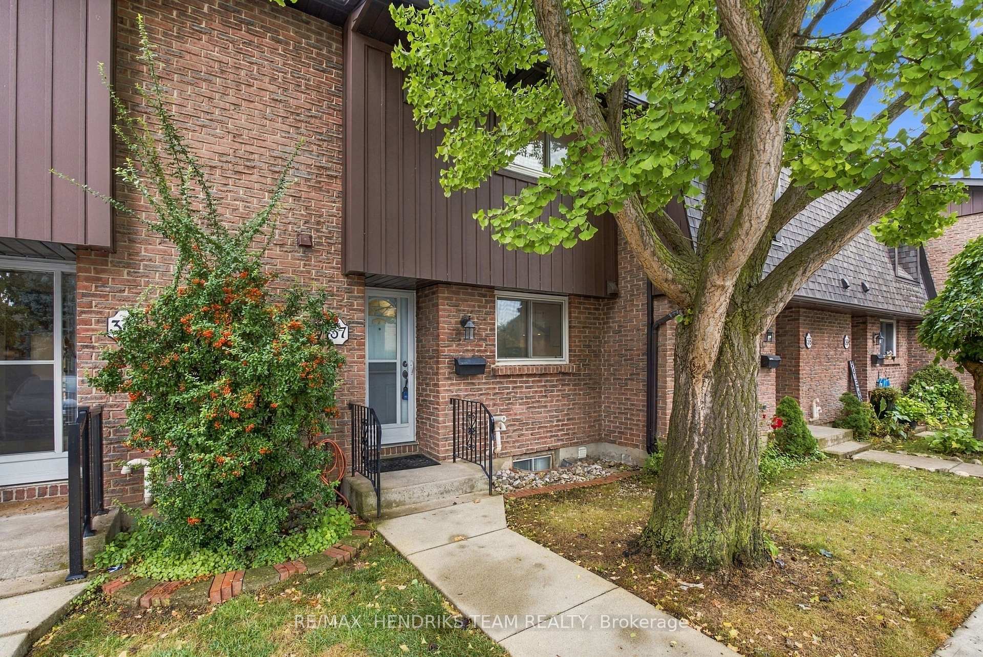 151 Linwell Road 37, St. Catharines, ON L2N 6P3