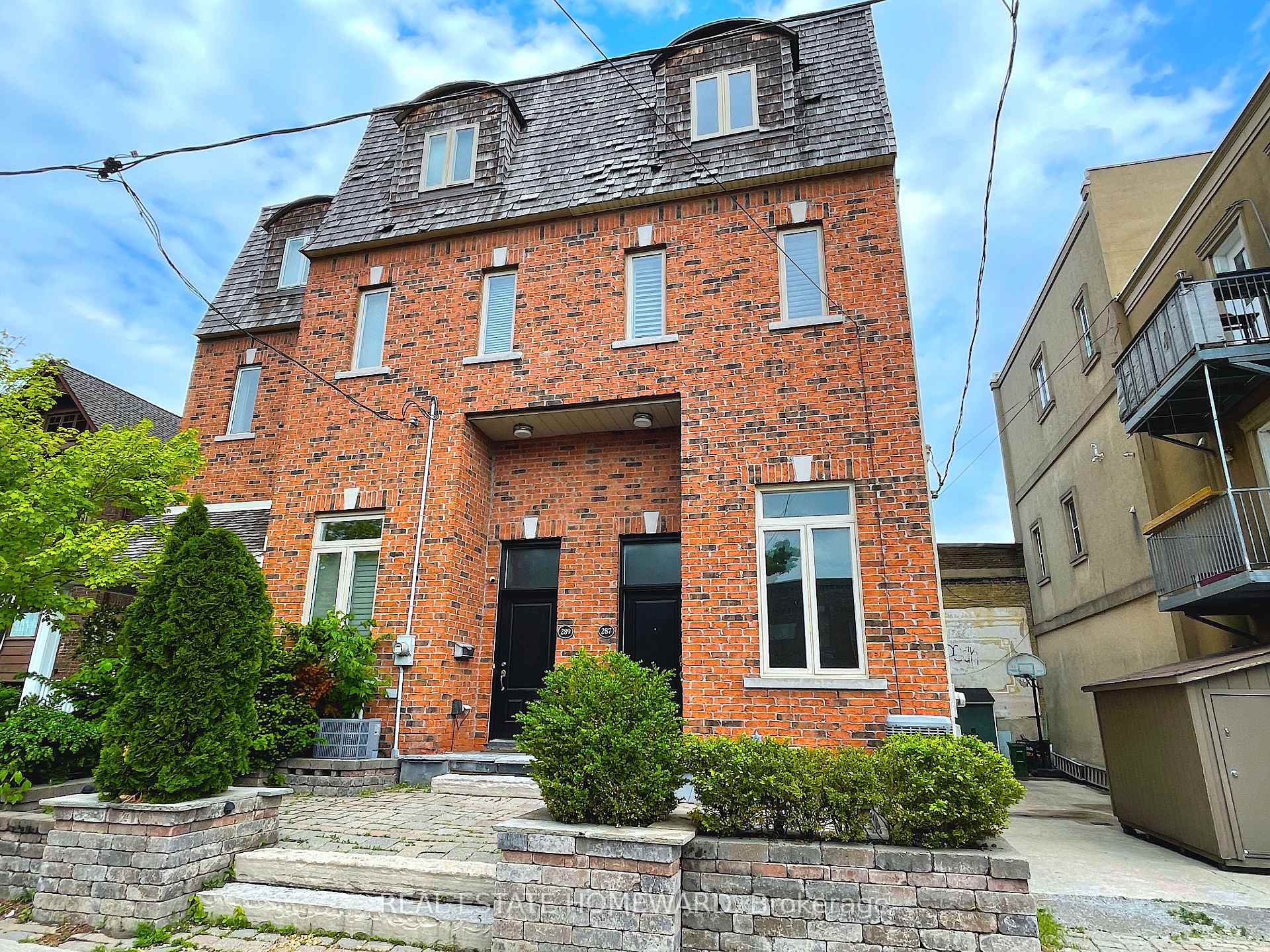 287 Kingswood Road, Toronto, ON M4E 3N8