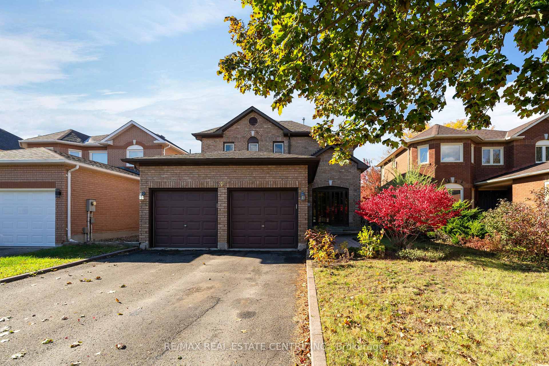 39 Killaloe Crescent, Halton Hills, ON L7G 5N2