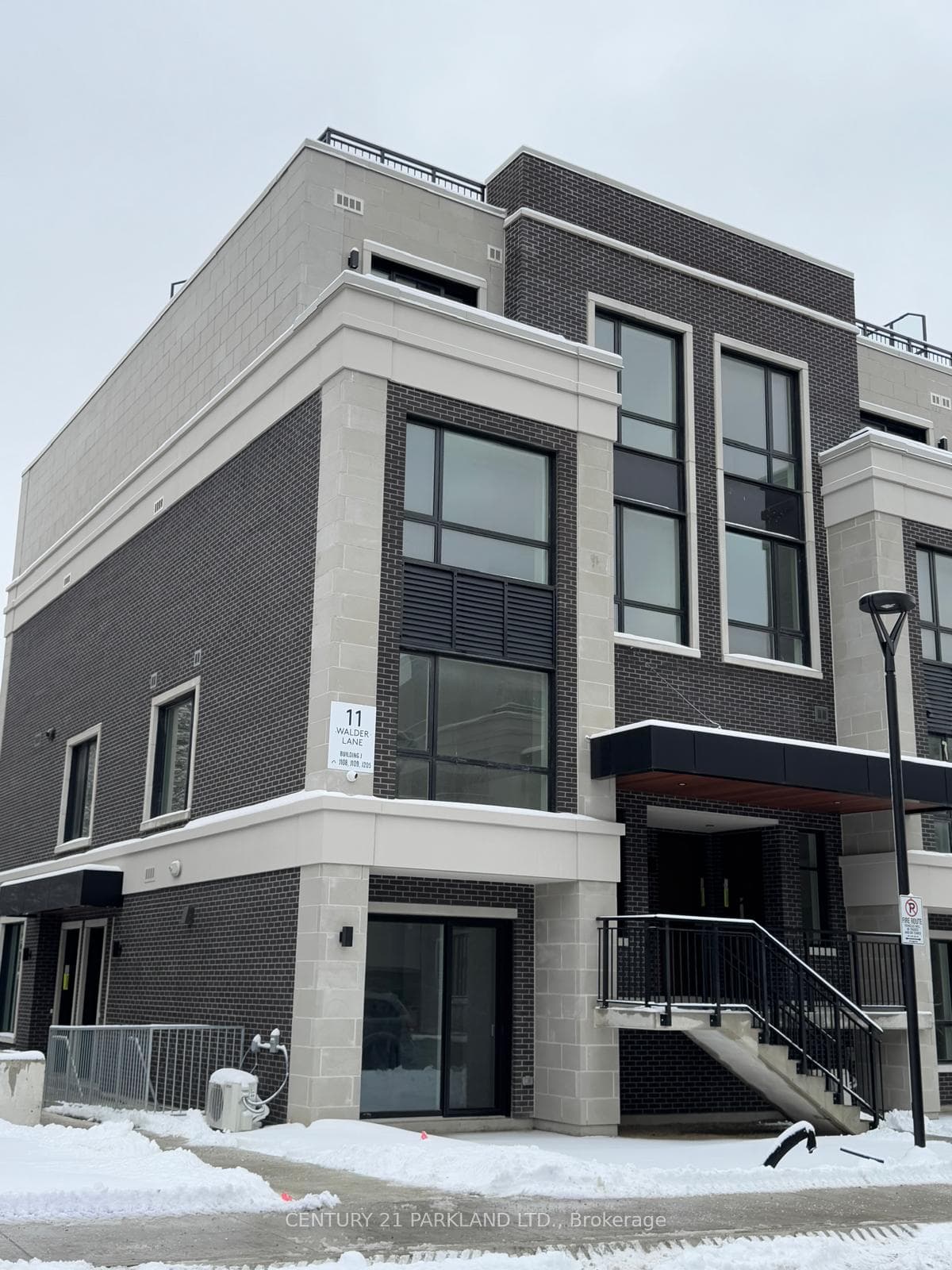 11 Walder Lane J109, Richmond Hill, ON L4S 0N3