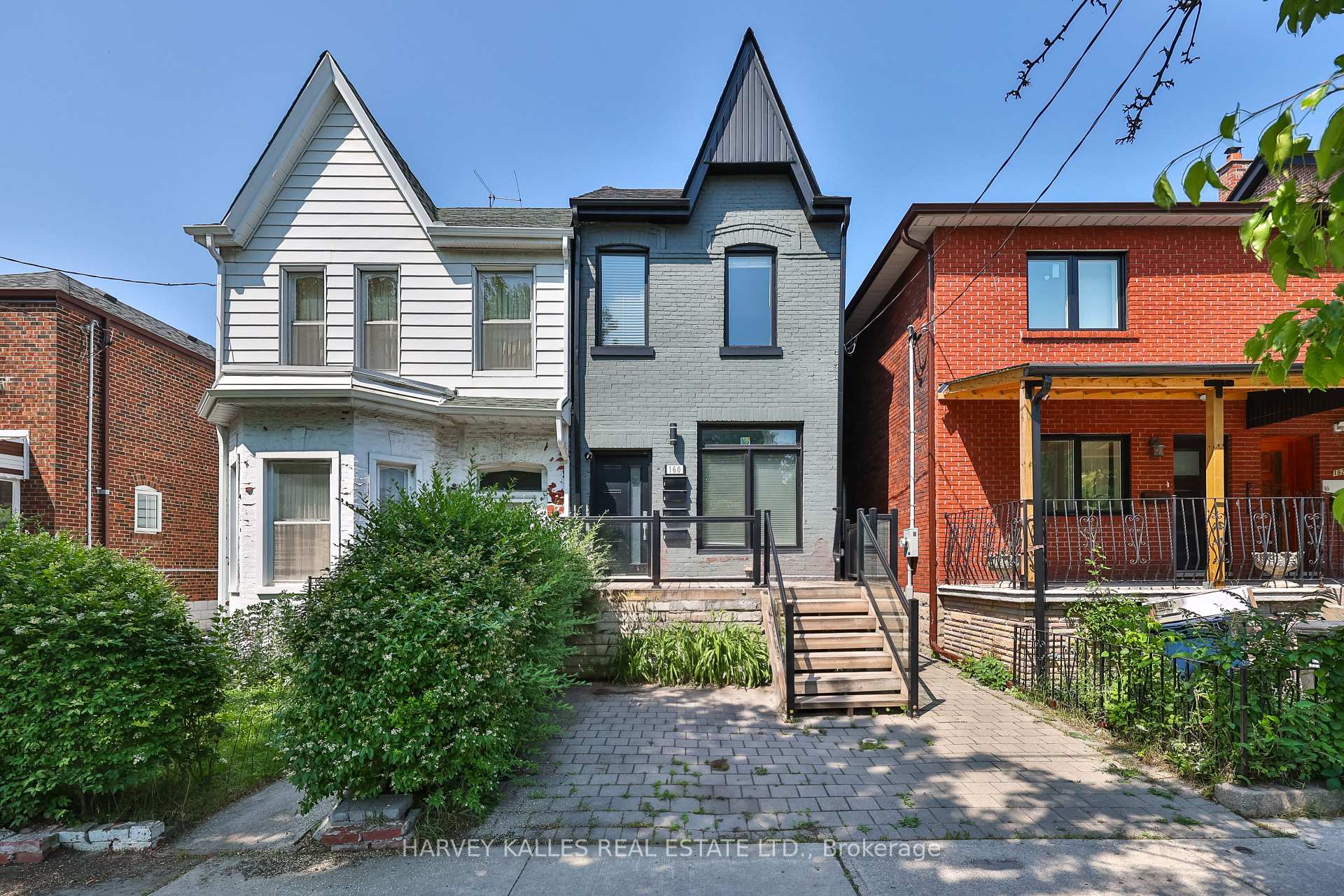 160 Lansdowne Avenue 4, Toronto, ON M6K 2V9