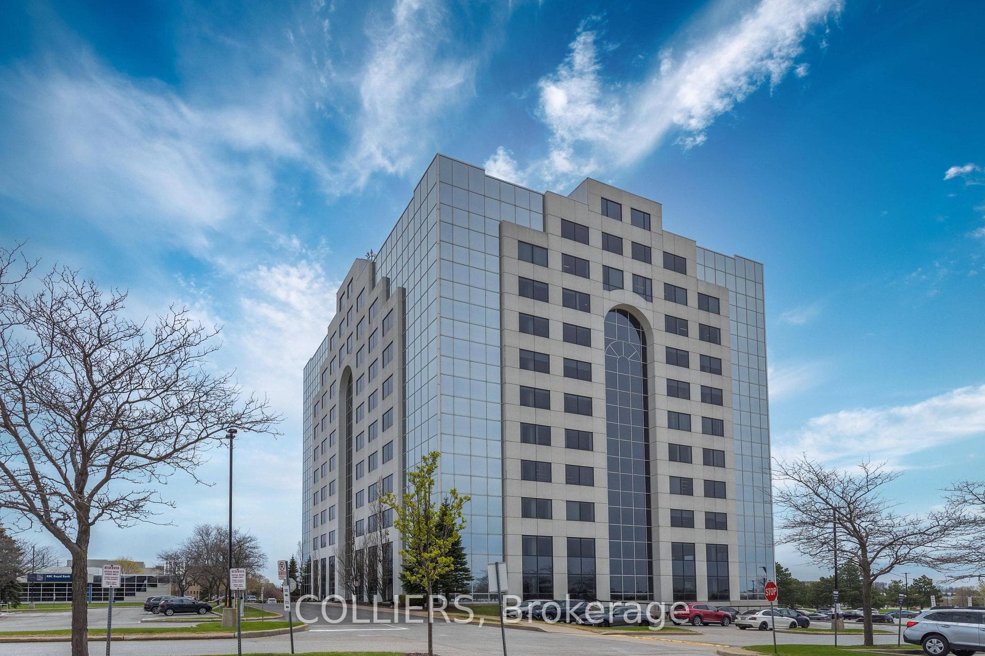 5770 Hurontario Street 203, Mississauga, ON L5R 3G5