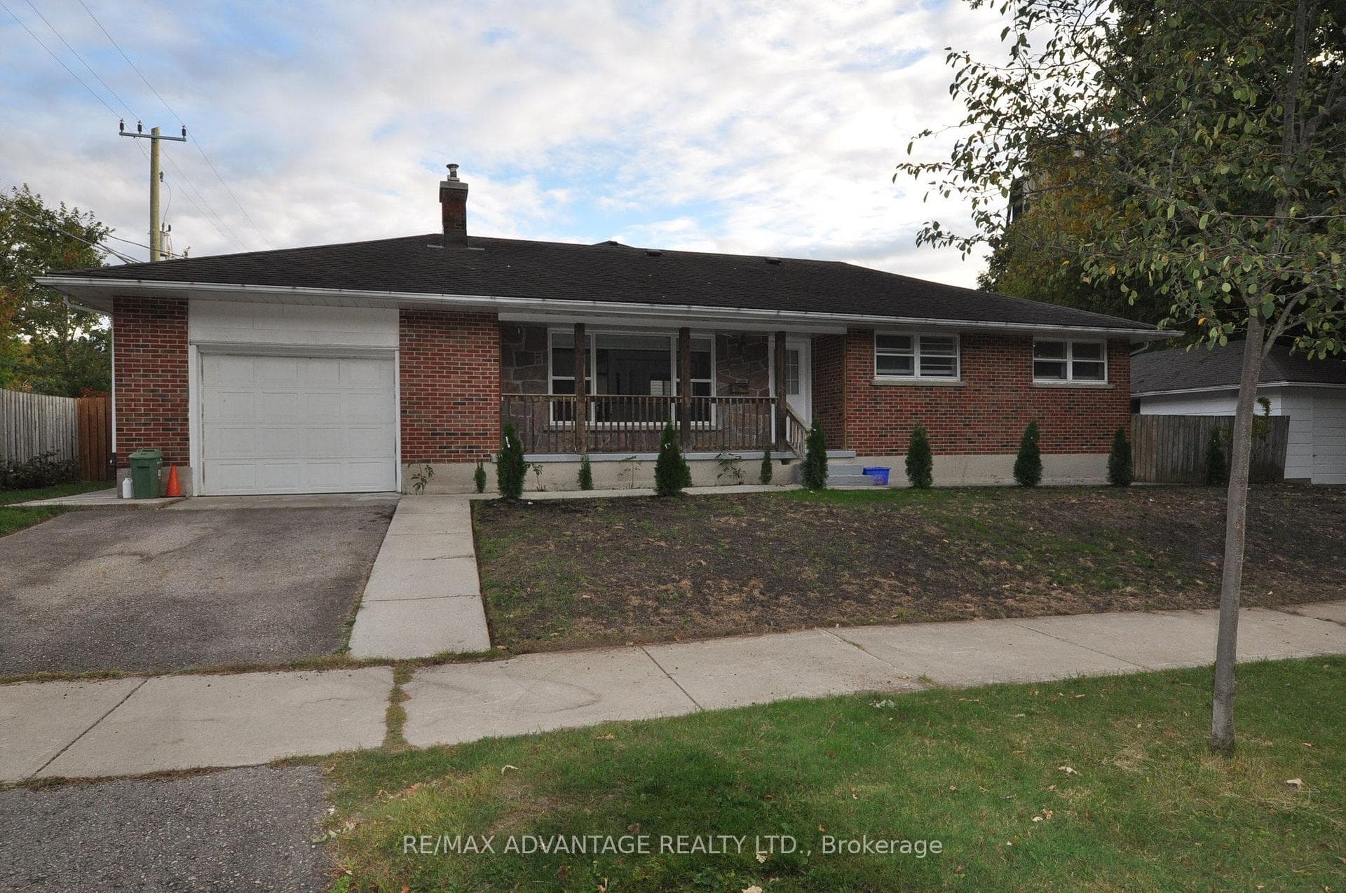 153 Langarth Street W, London South, ON N6J 1P6