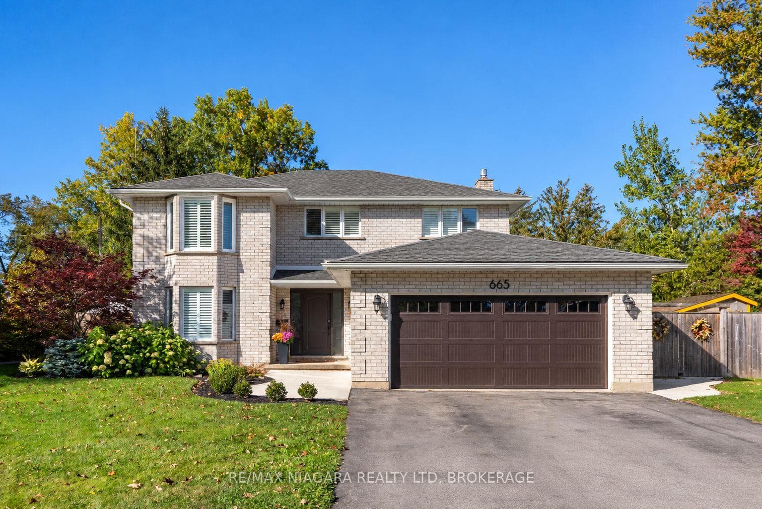 665 Daytona Drive, Fort Erie, ON L2A 5V4
