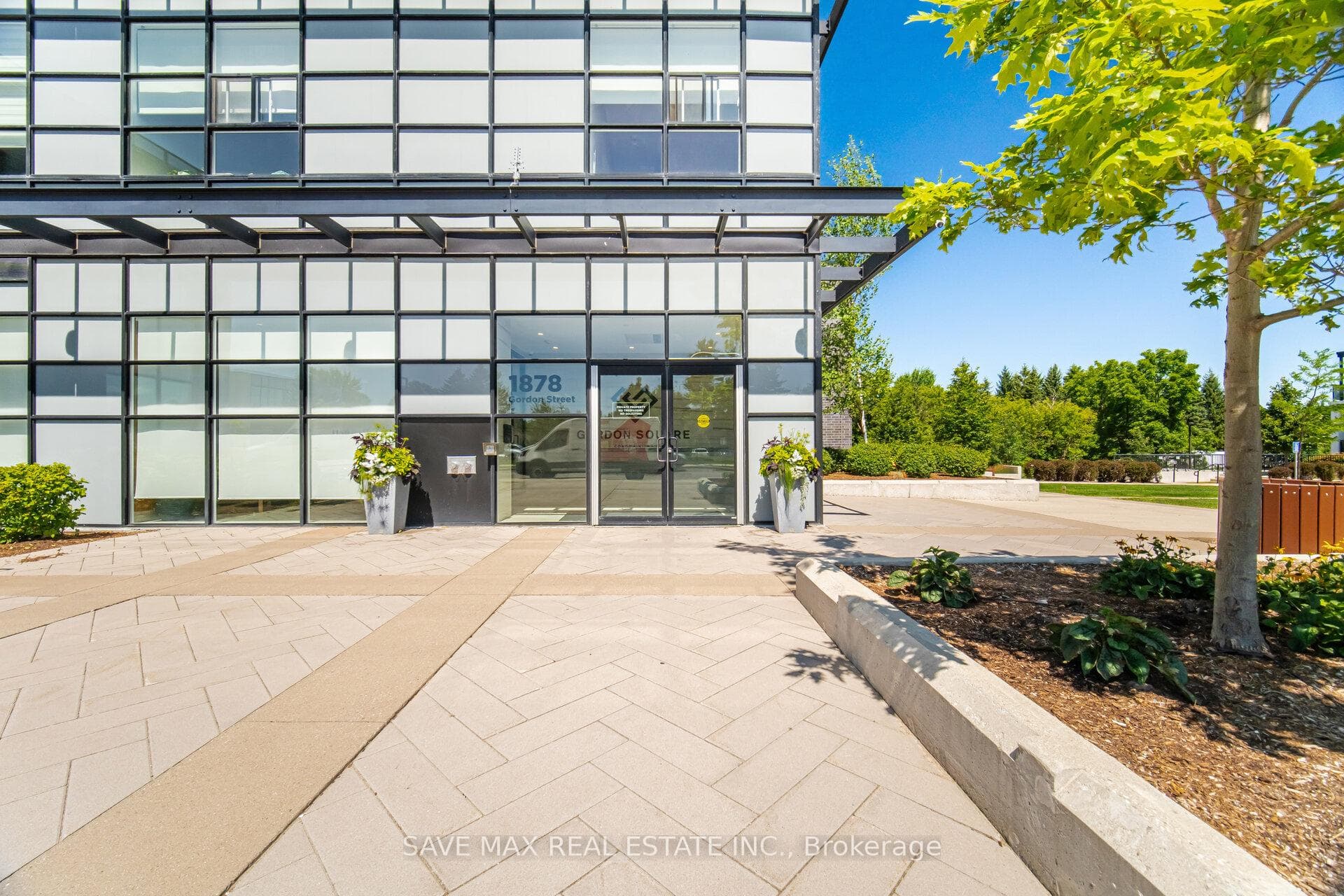 1878 Gordon Street 103, Guelph, ON N1L 0P4