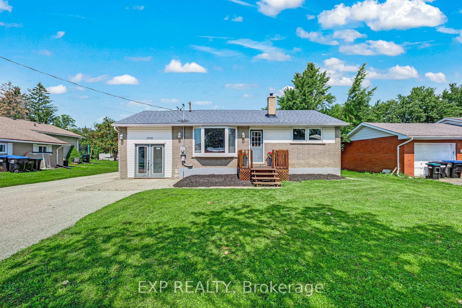 1990 Victoria Street, Innisfil, ON L9S 1K2