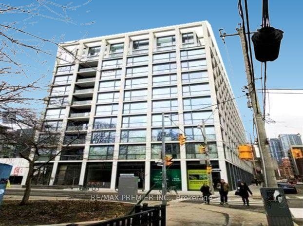 39 Brant Street 403, Toronto, ON M5V 2L9