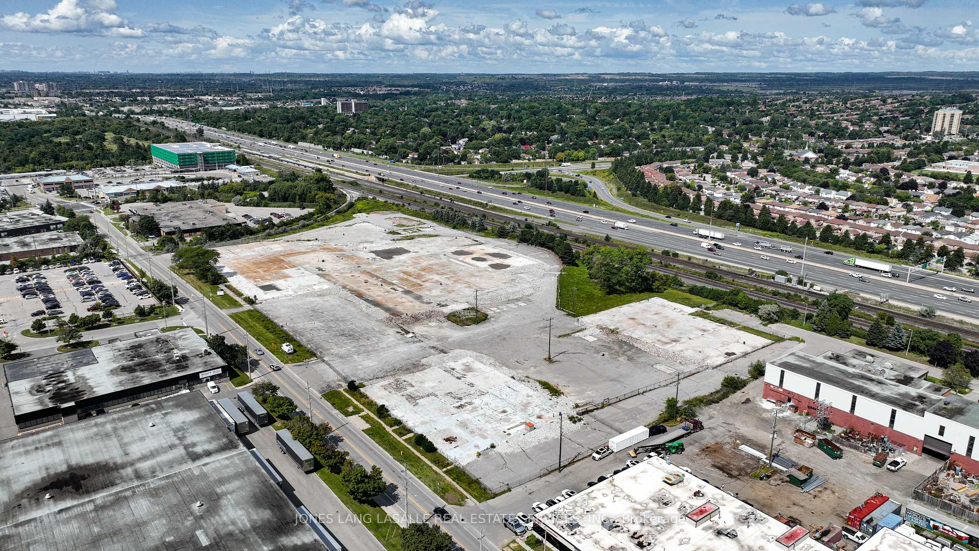 408 Fairall Street, Ajax, ON L1S 1R6
