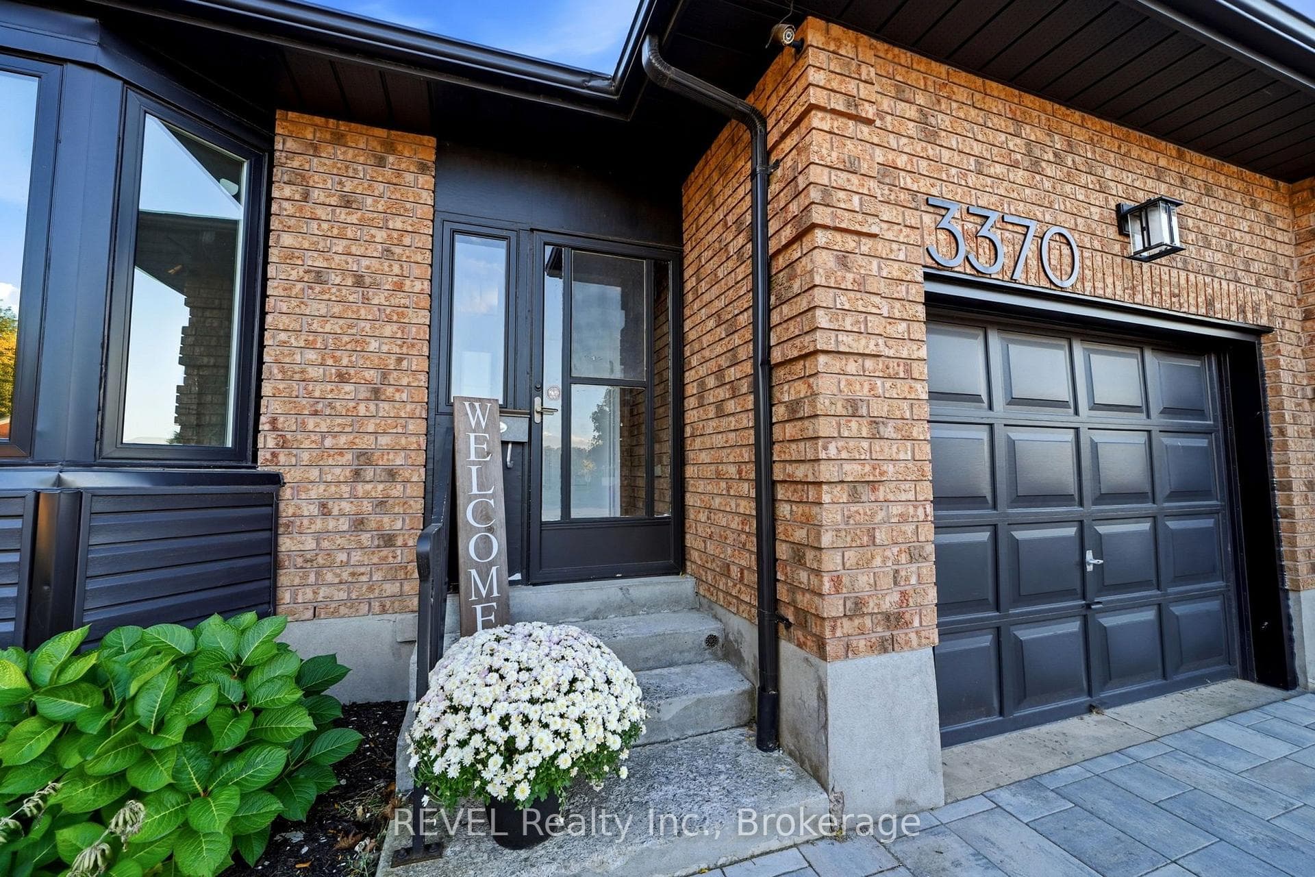 3370 Cardinal Drive, Niagara Falls, ON L2H 3A6