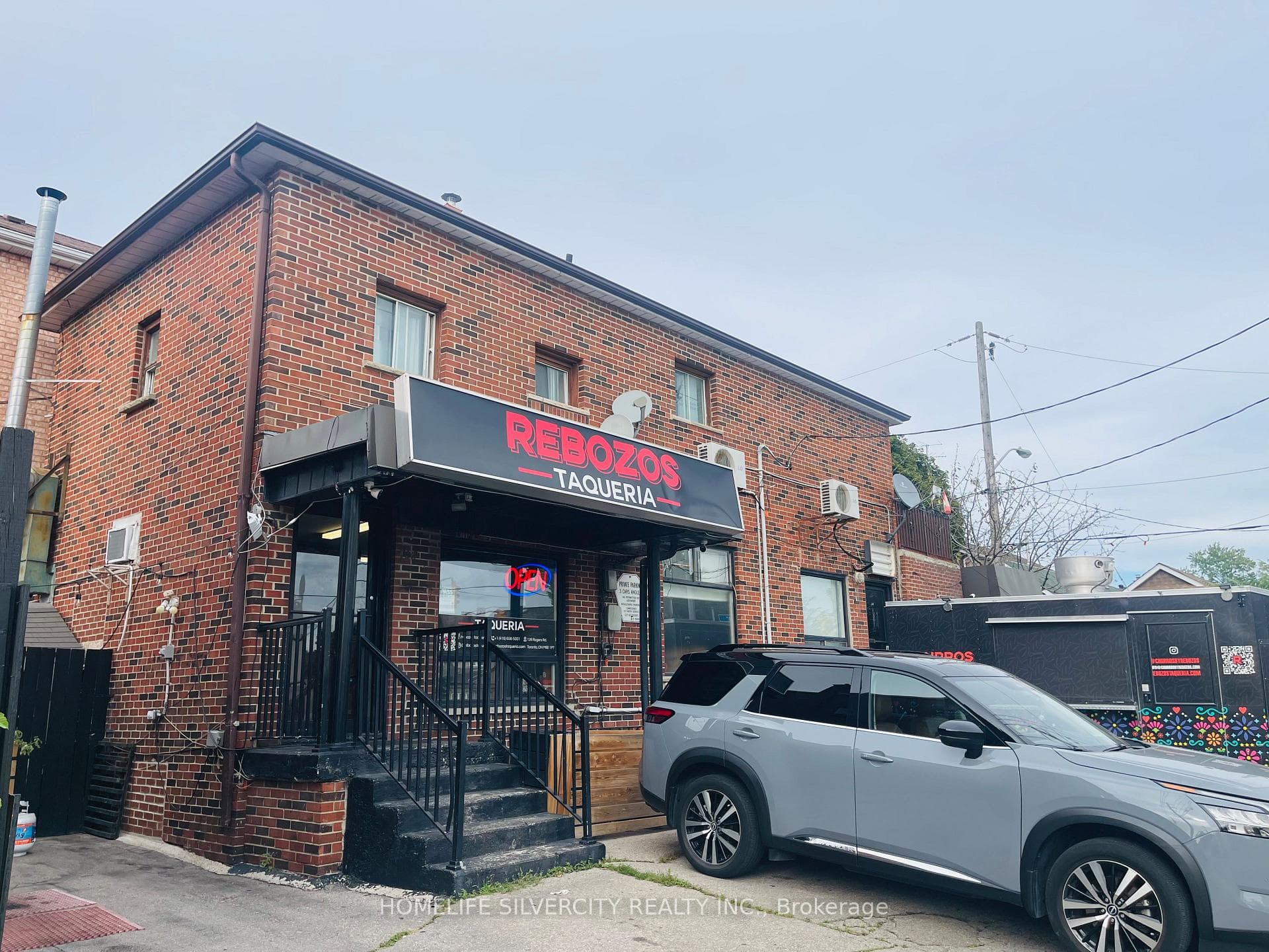288 Boon Avenue, Toronto, ON M6E 4A4