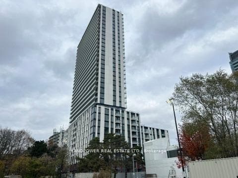 5858 Yonge Street 703, Toronto, ON M2M 3T3
