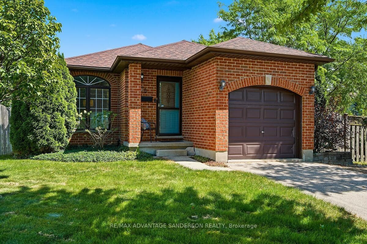 70 Maxine Court, Middlesex Centre, ON N0L 1R0