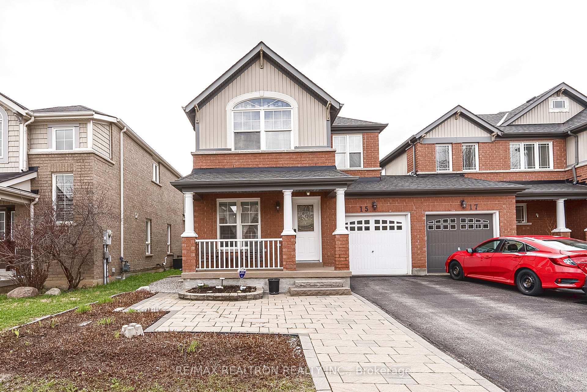 15 Brumstead Drive N, Richmond Hill, ON L4E 0C5