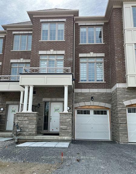 4 Coote Court, Ajax, ON L1X 2T3