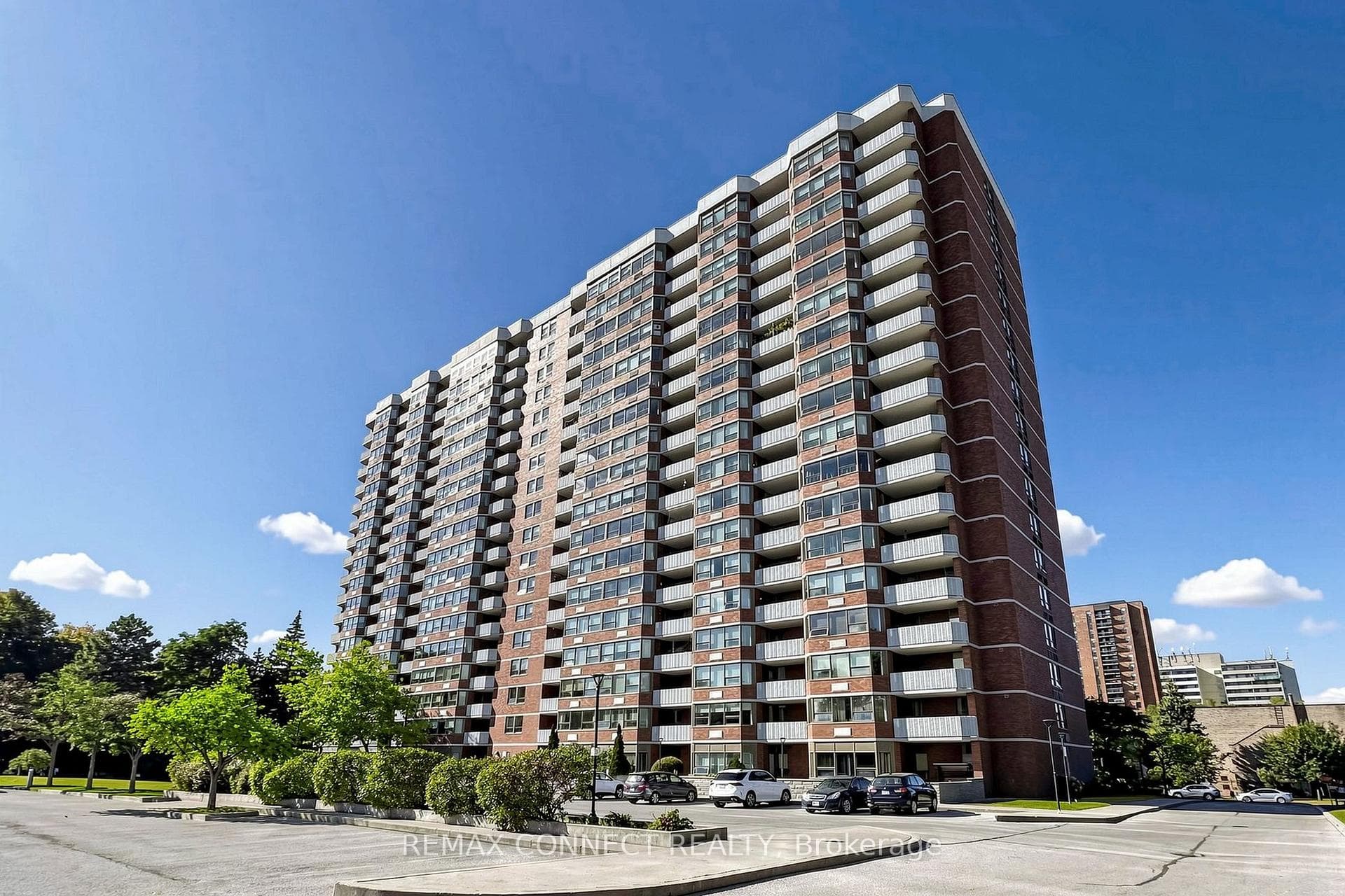 121 Ling Road 1614, Toronto, ON M1E 4Y2