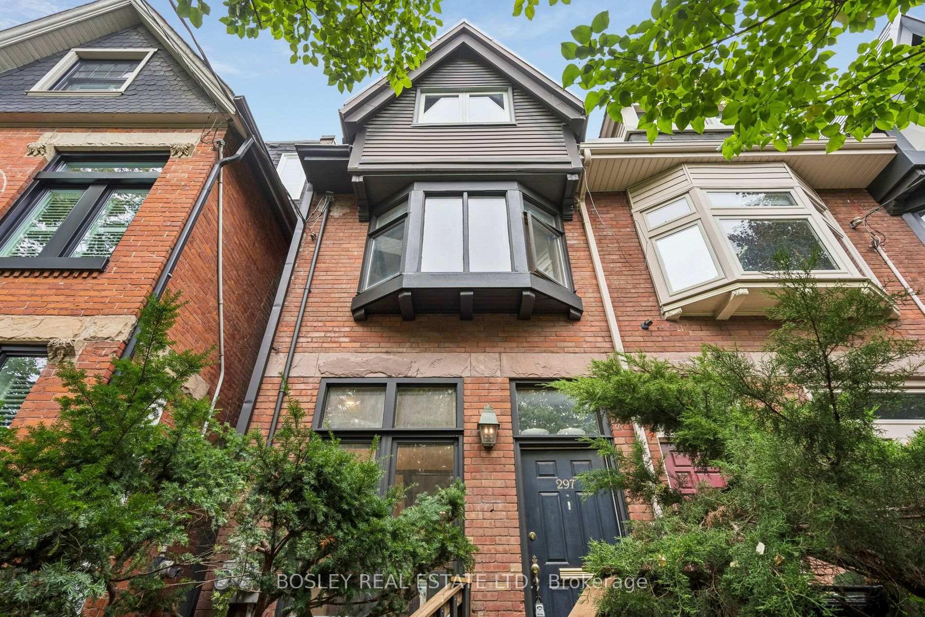 297 Sumach Street Upper, Toronto, ON M5A 3K4