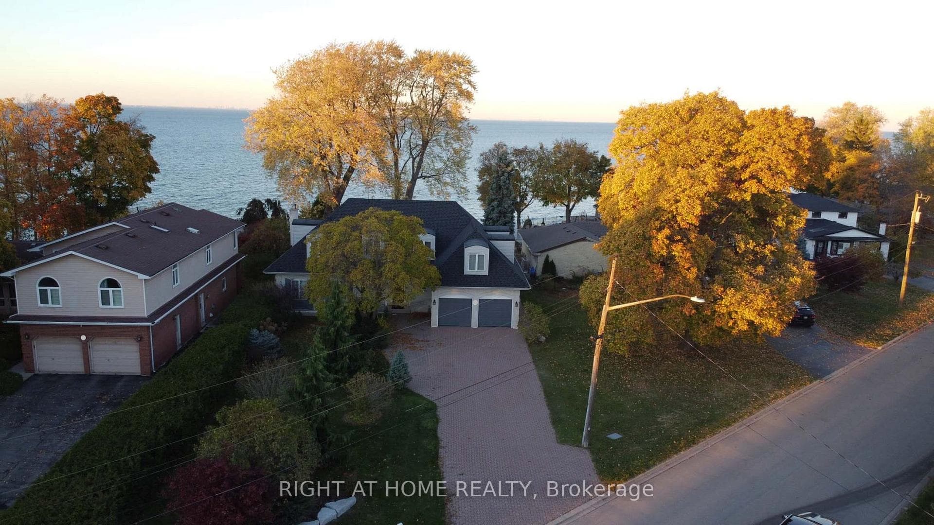 5 Wendakee Drive ROOM, Hamilton, ON L8E 5T1