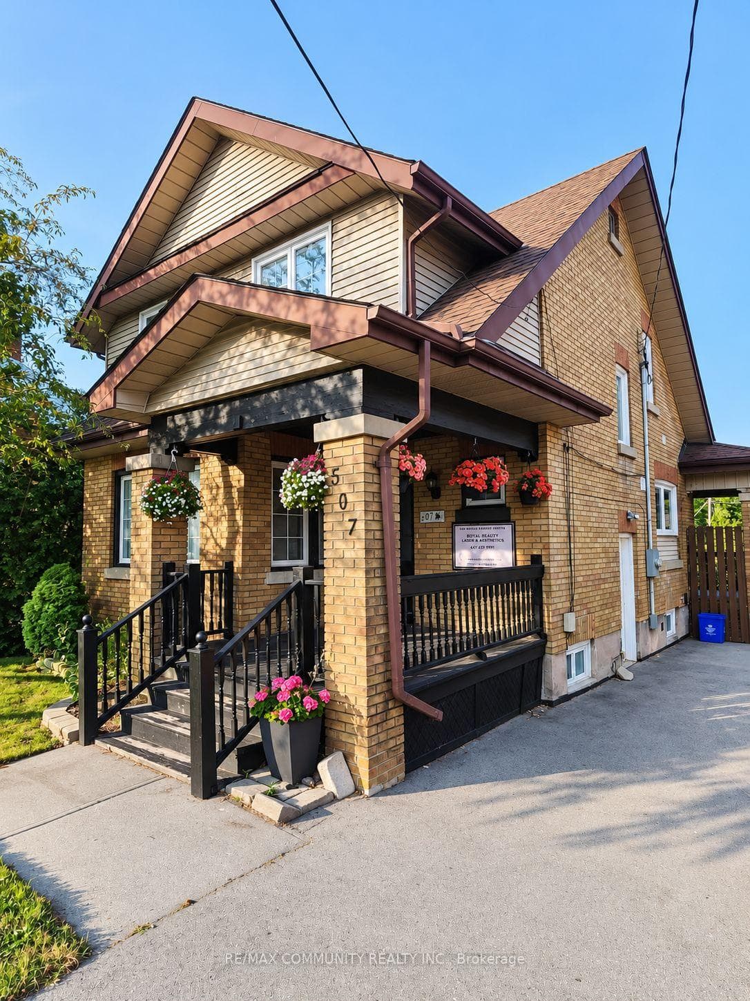 507 Brock Street S BSMT, Whitby, ON L1N 4K8