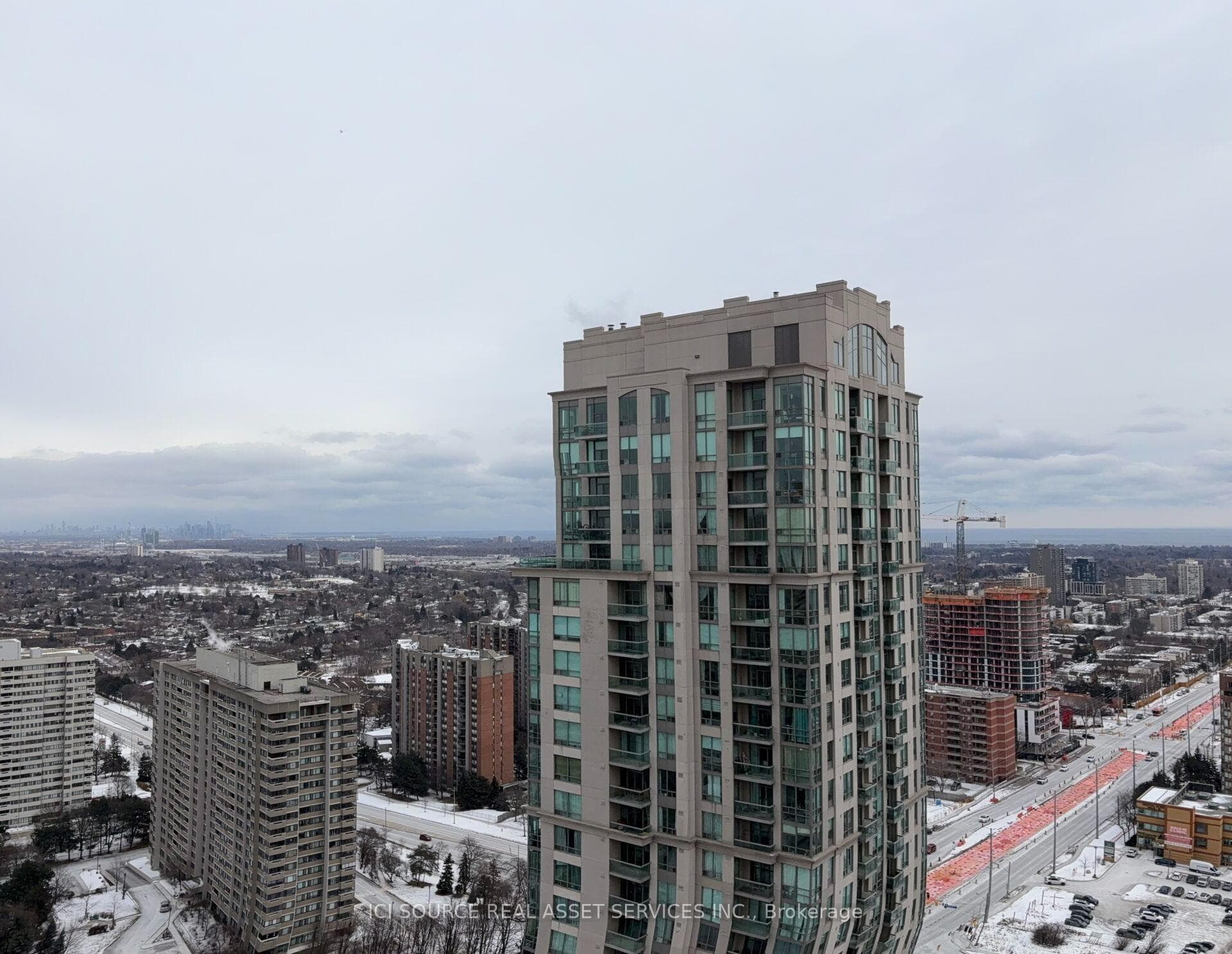 30 Elm Drive W 2706, Mississauga, ON M2J 0A8