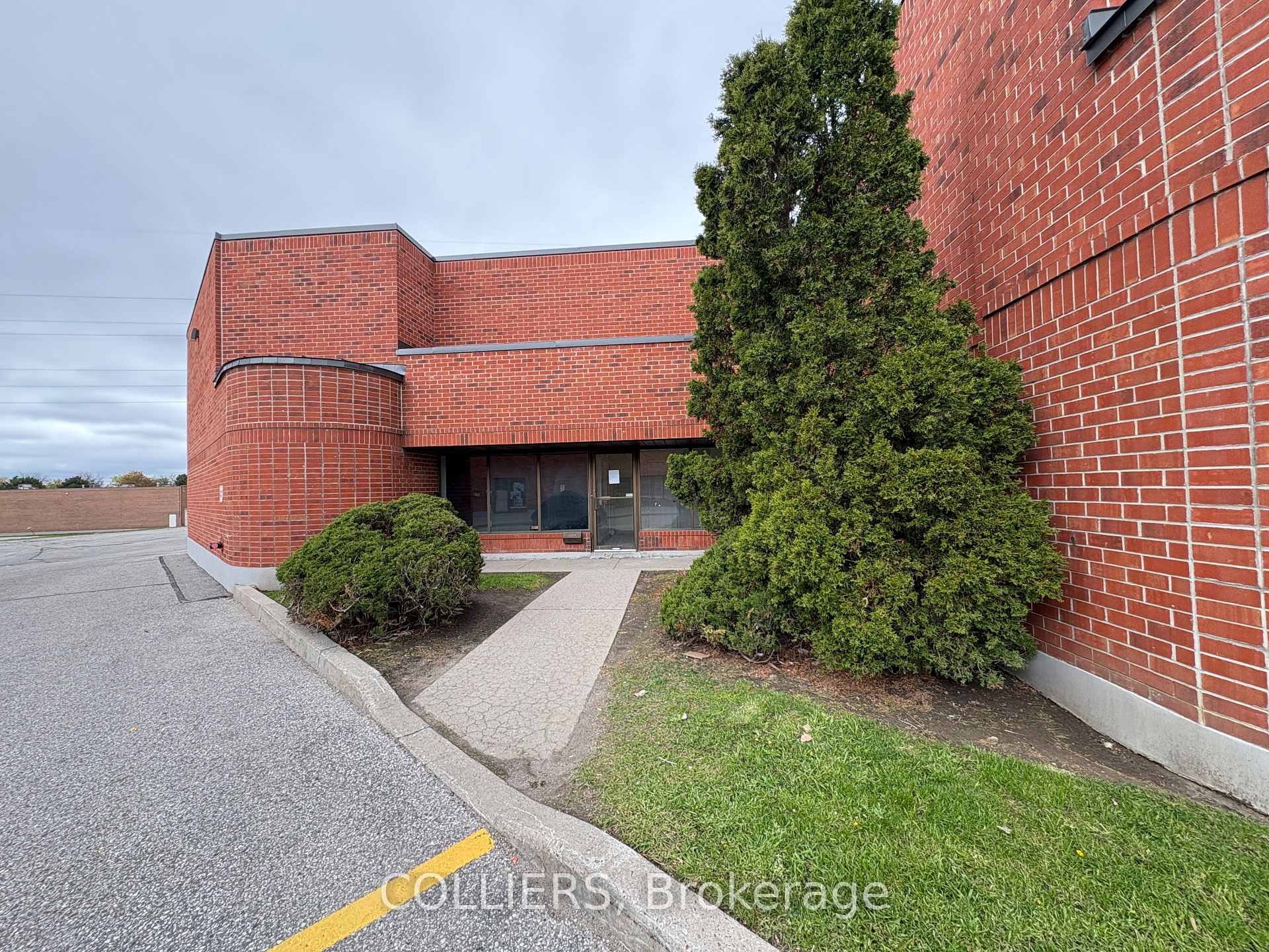 271 Amber Street 1, Markham, ON L3R 3J7