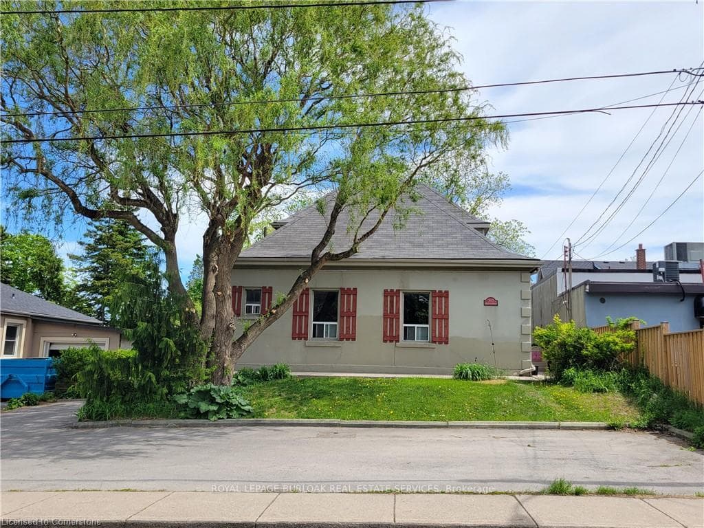 303 East 19 Street 2, Hamilton, ON L9A 5S6