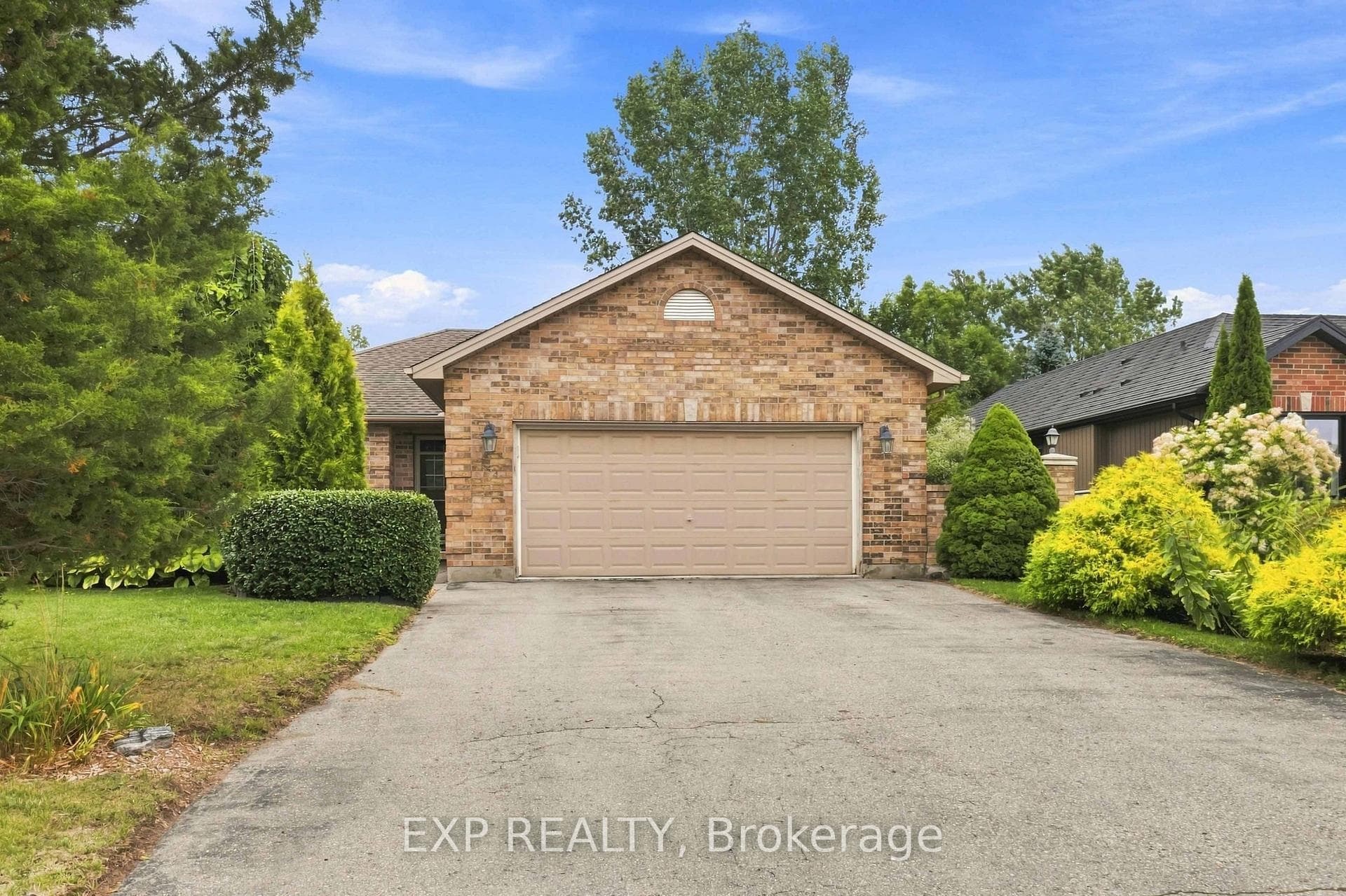 144 Stephen Moore Drive, Middlesex Centre, ON N0L 1R0