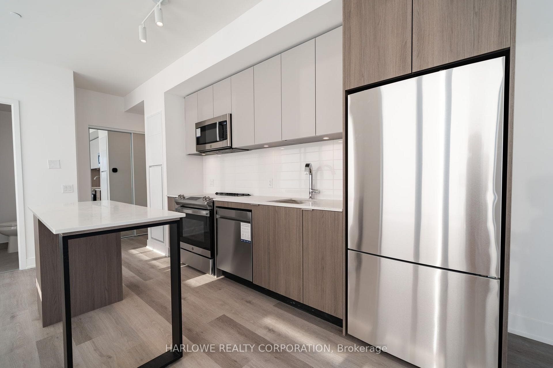 500 Upper Wellington Street 644, Hamilton, ON L9A 0C7