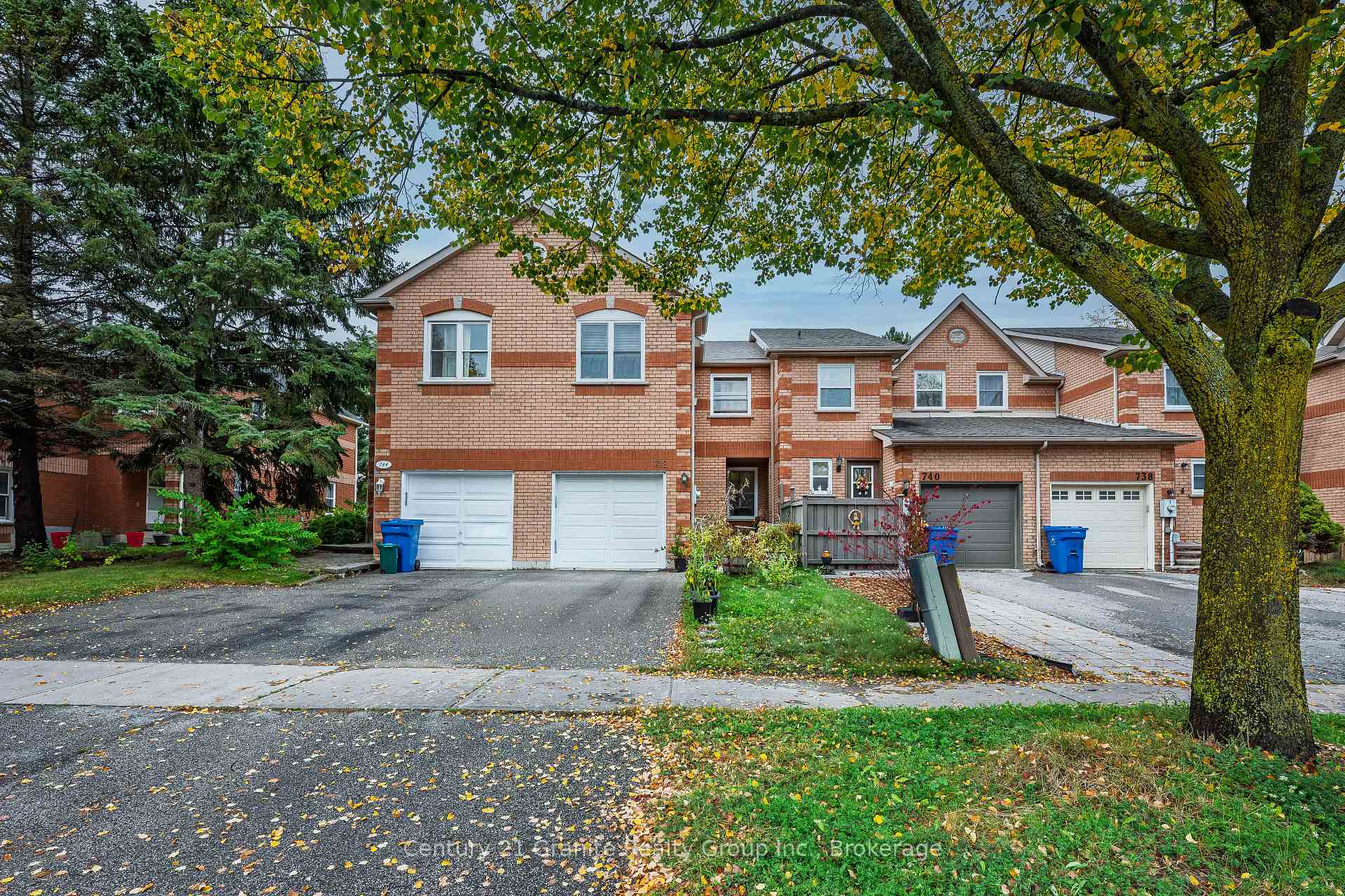 742 Shanahan Boulevard, Newmarket, ON L3X 1W6