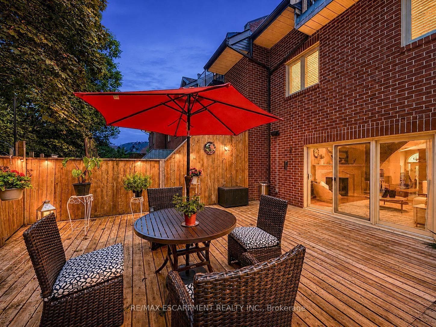 45 Tradewind Drive, Oakville, ON L6L 6K9