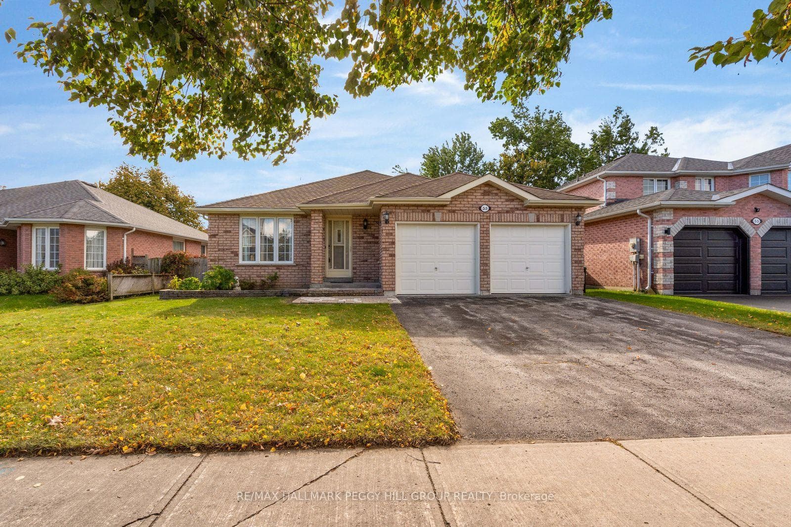 35 Livia Herman Way, Barrie, ON L4M 6X1