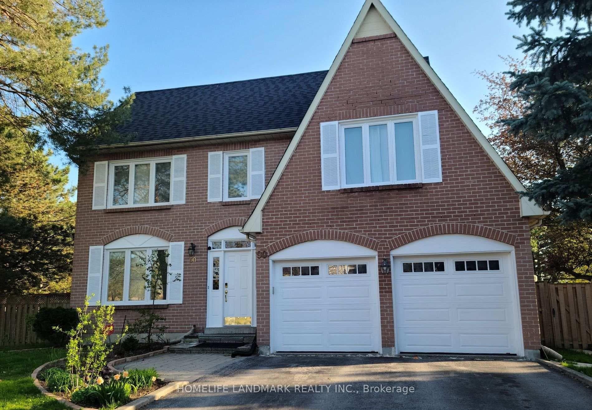 90 Marsden Court, Newmarket, ON L3Y 7P5