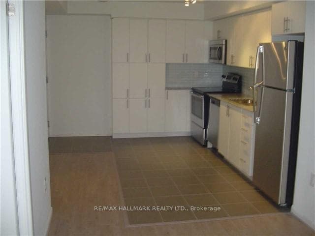 830 Lawrence Avenue W 2001, Toronto, ON M6A 0B2