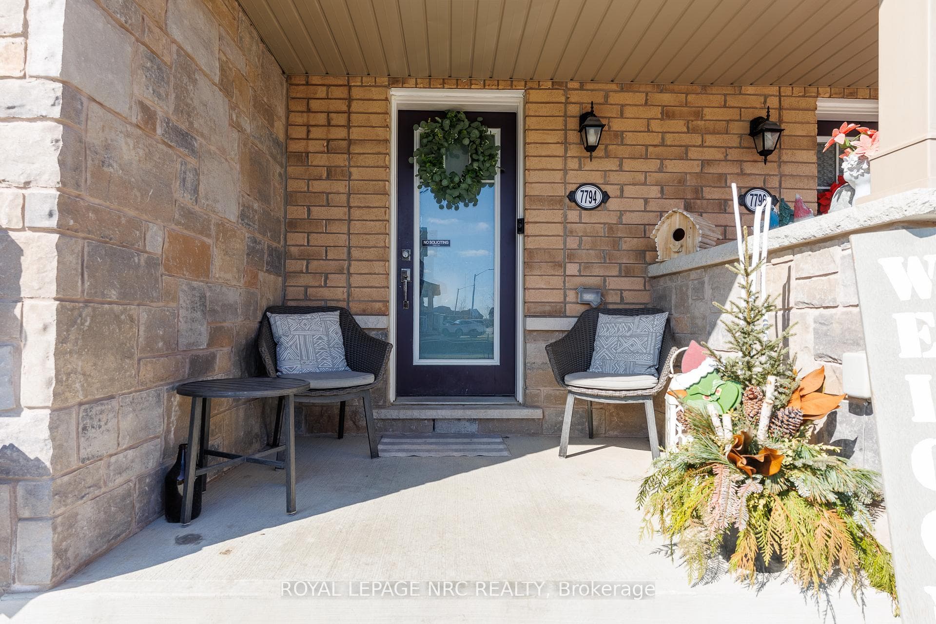 7794 White Pine Crescent, Niagara Falls, ON L2H 3R4
