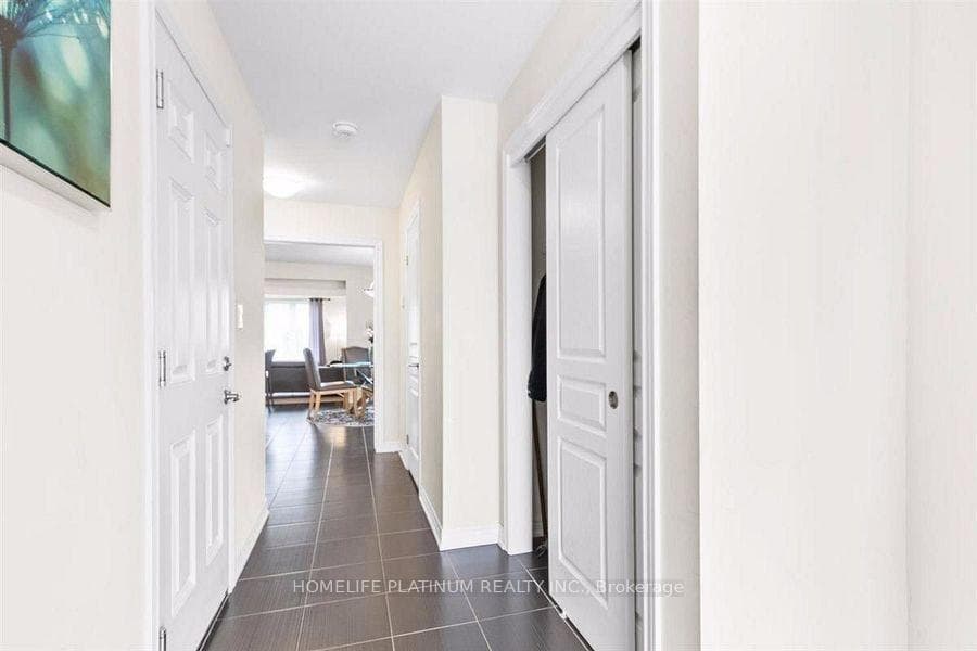 9545 Tallgrass Avenue, Niagara Falls, ON L2G 0Y2
