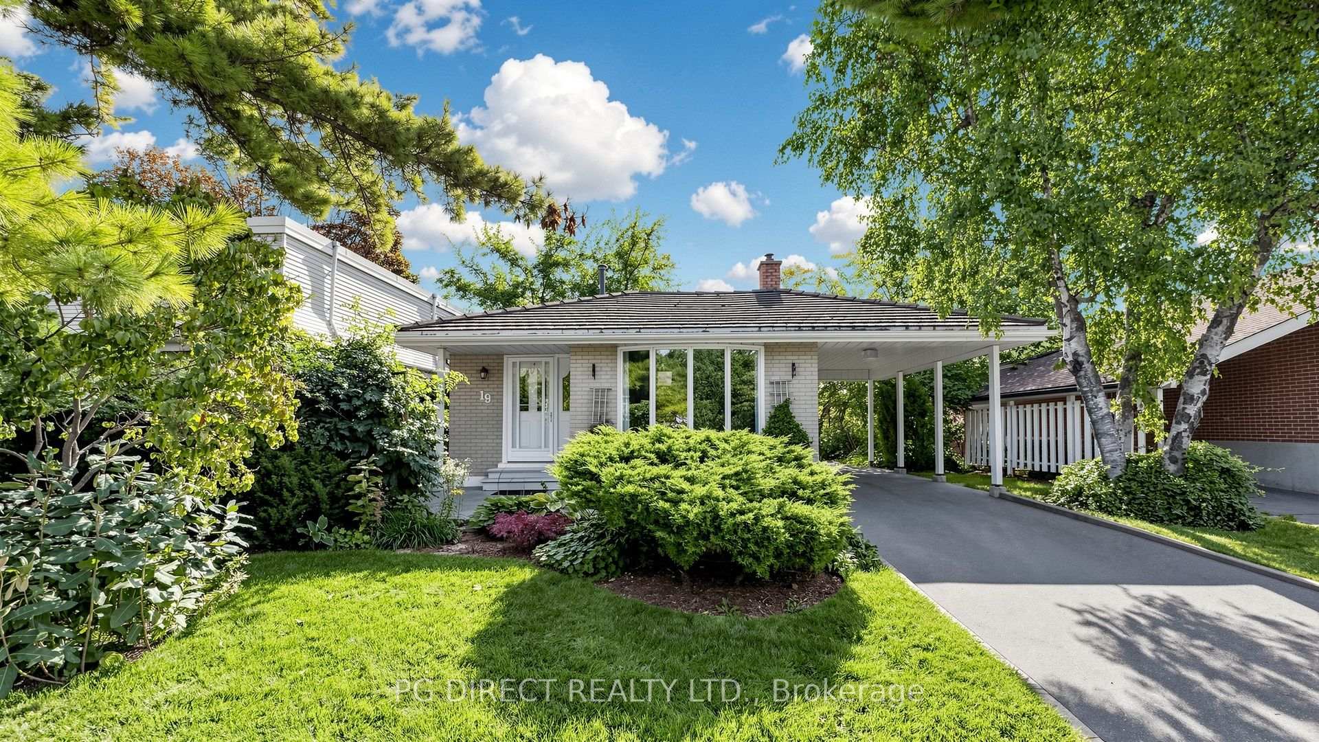 19 Bournville Drive, Toronto, ON M1E 1C3