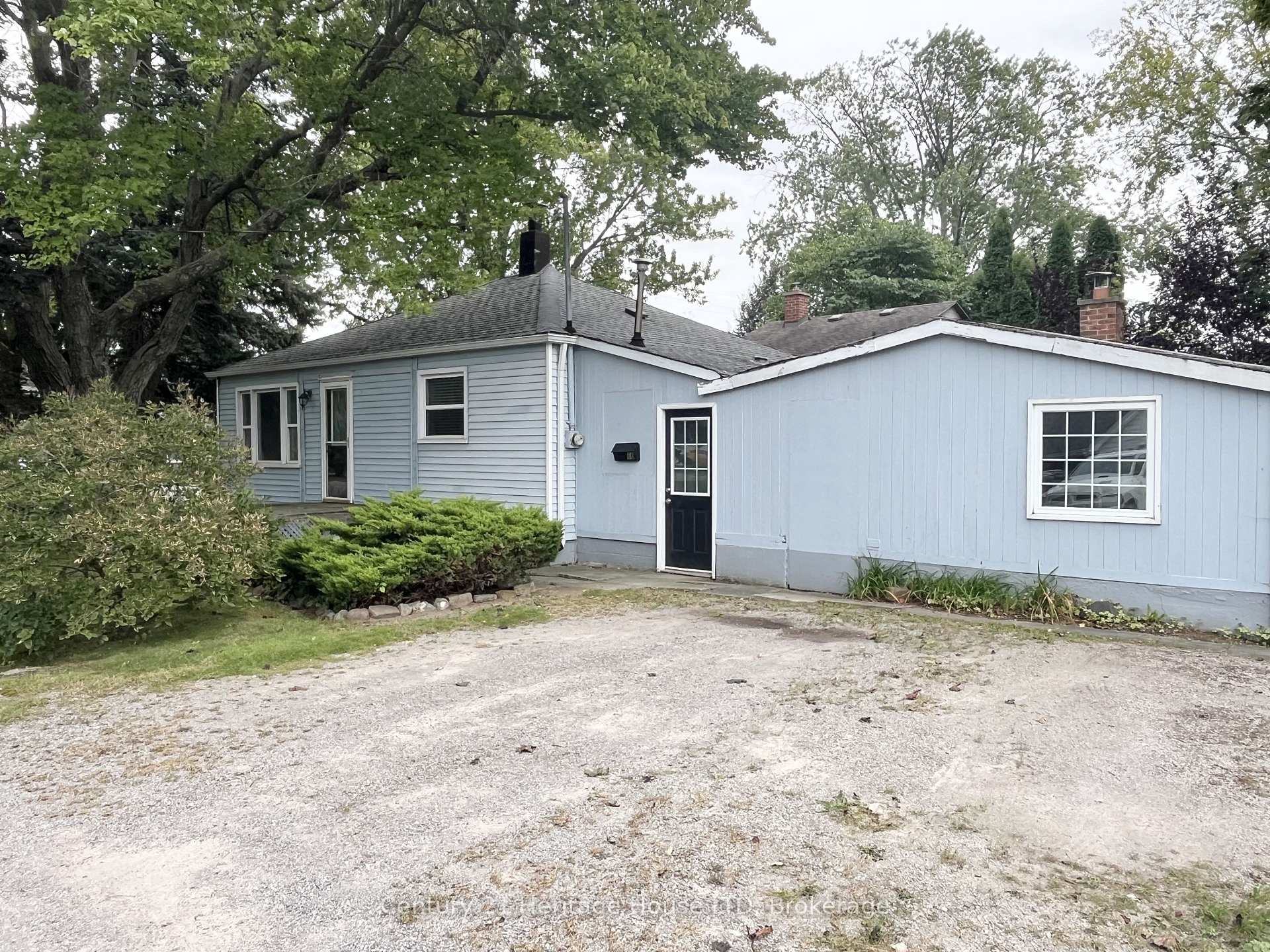 60 Watkins Street, St. Catharines, ON L2M 6R9
