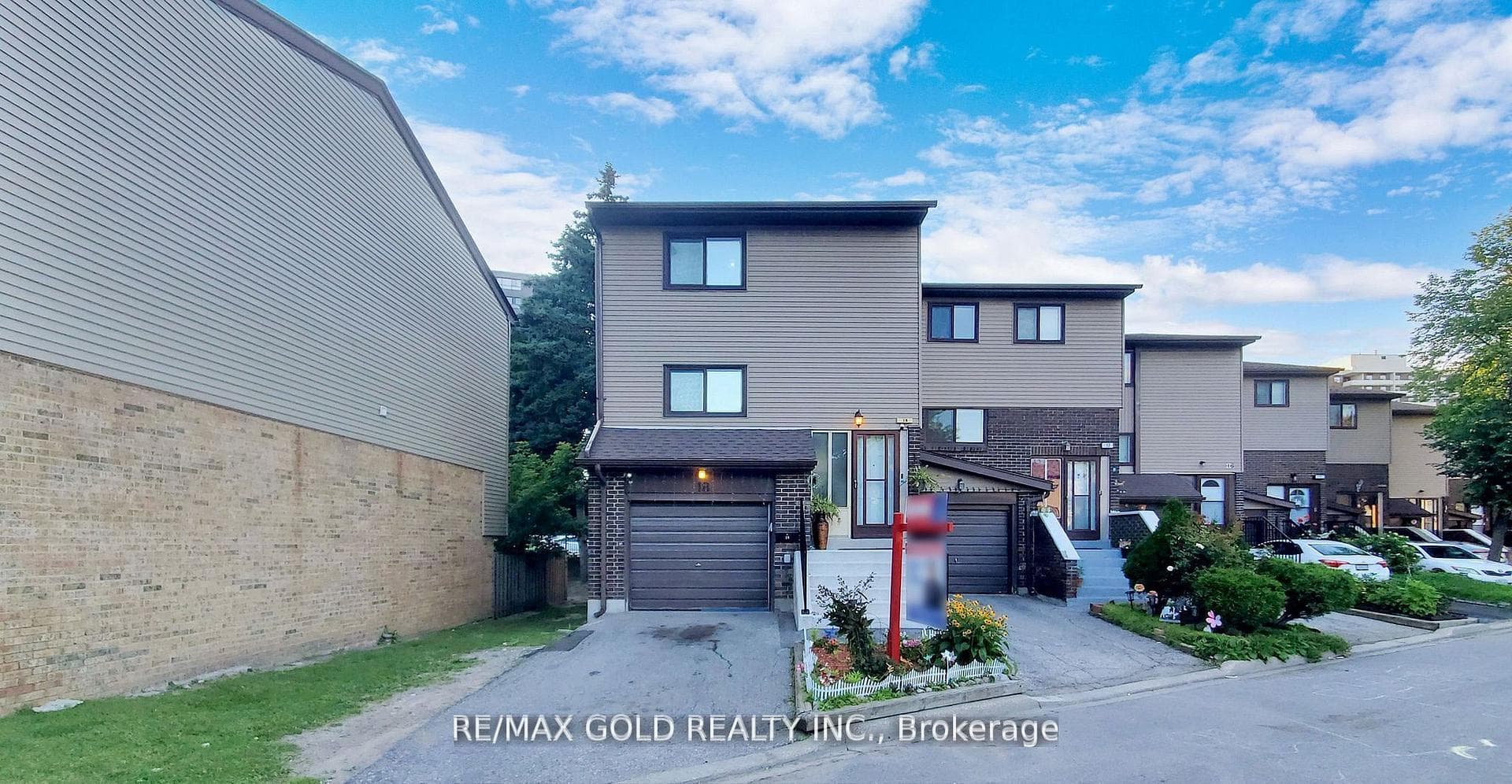 18 Carleton Place 18, Brampton, ON L6T 3Z4