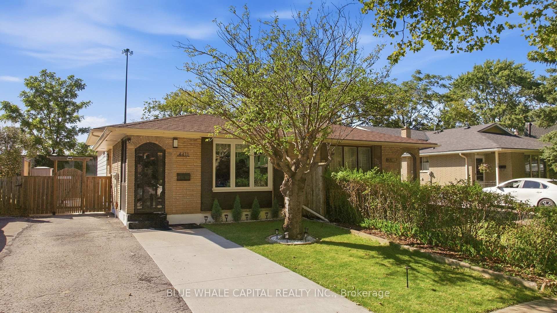 4411 MEADOWVALE Drive, Niagara Falls, ON L2E 5W8