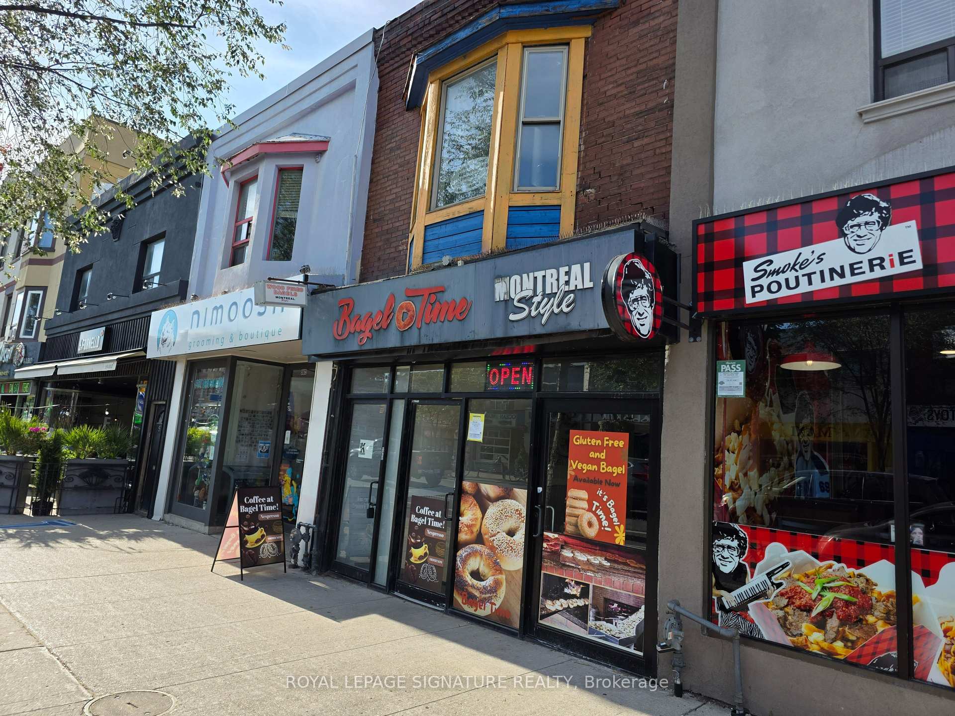 584 Danforth Avenue, Toronto, ON M4K 1R1