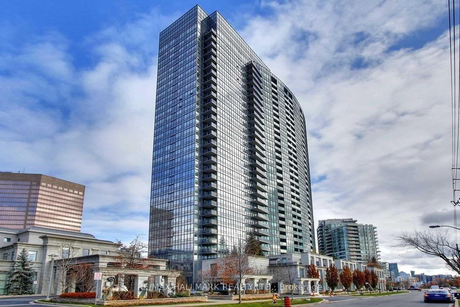 15 Greenview Avenue 1306, Toronto, ON M2M 4M7