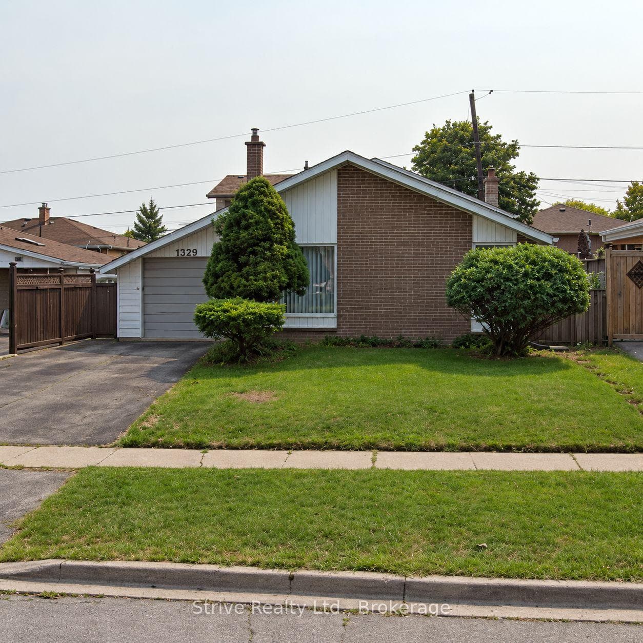 1329 Tatra Drive, Pickering, ON L1W 1K5
