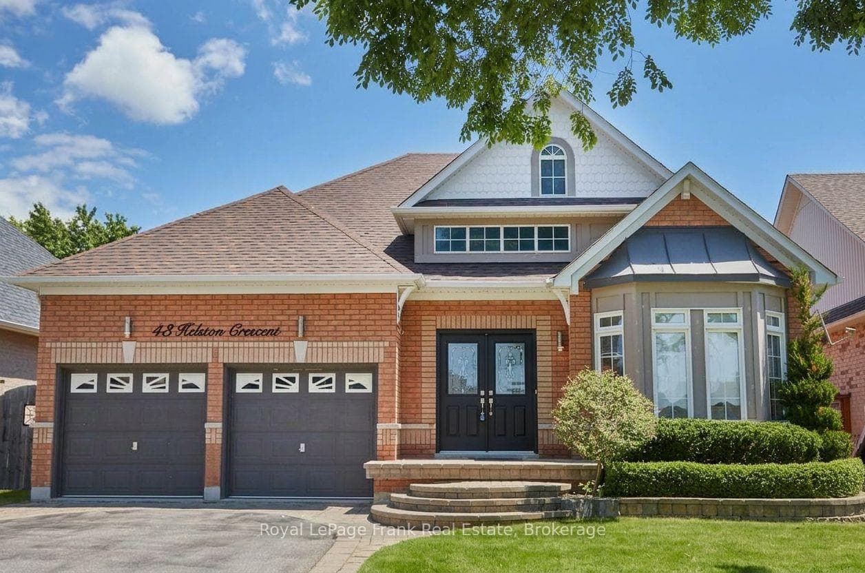 43 Helston Crescent, Whitby, ON L1M 2K3