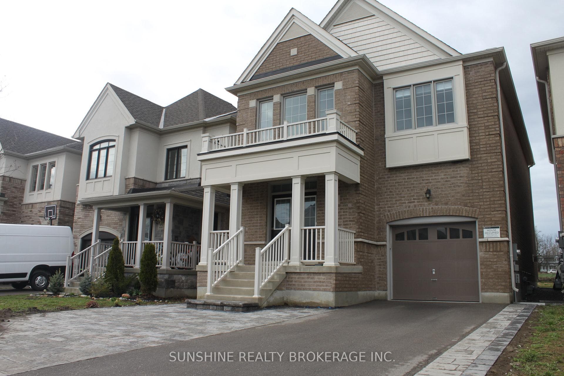 24 Festival Court, East Gwillimbury, ON L9N 0N8