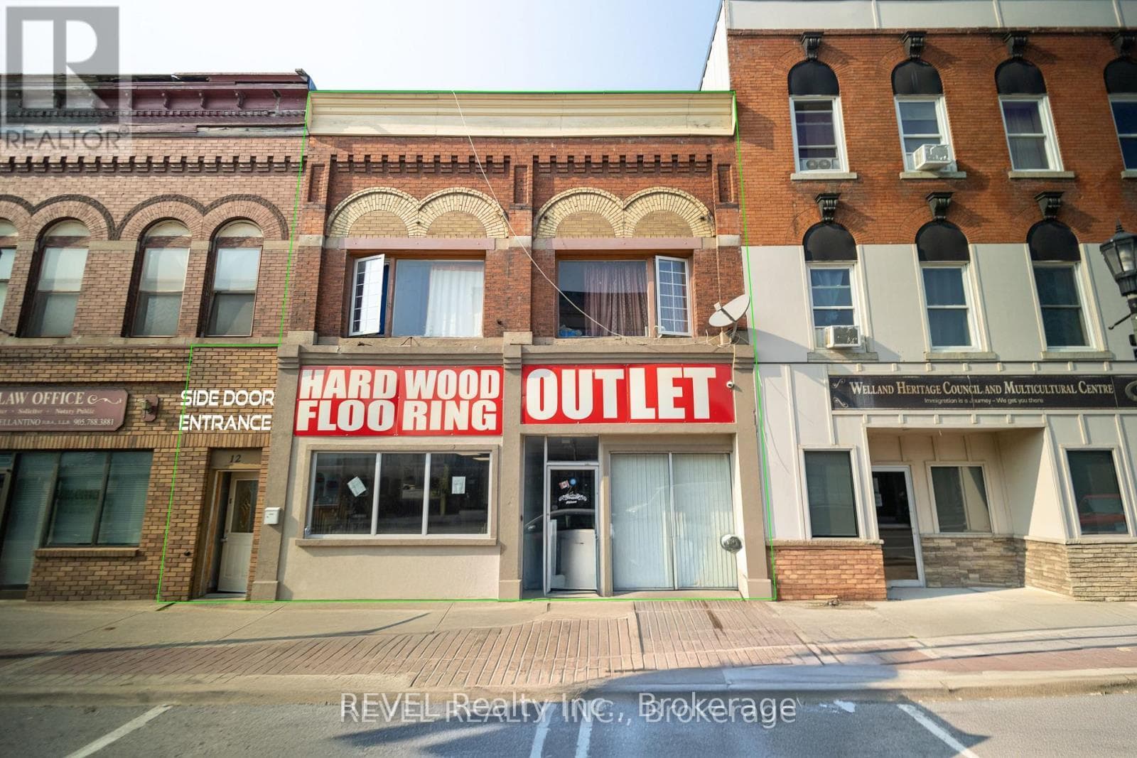 12 East Main Street, Welland, ON L3B 3W3