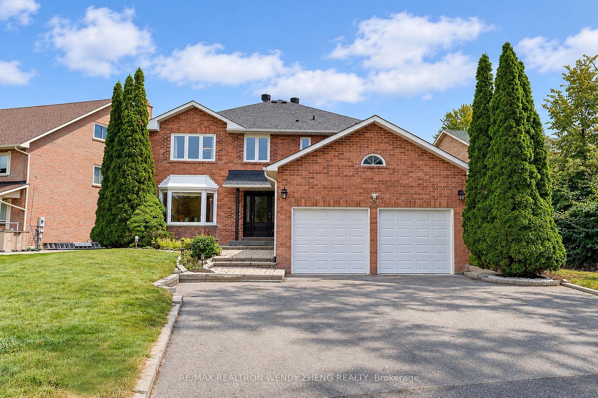 22 West Side Drive, Markham, ON L3P 7J4