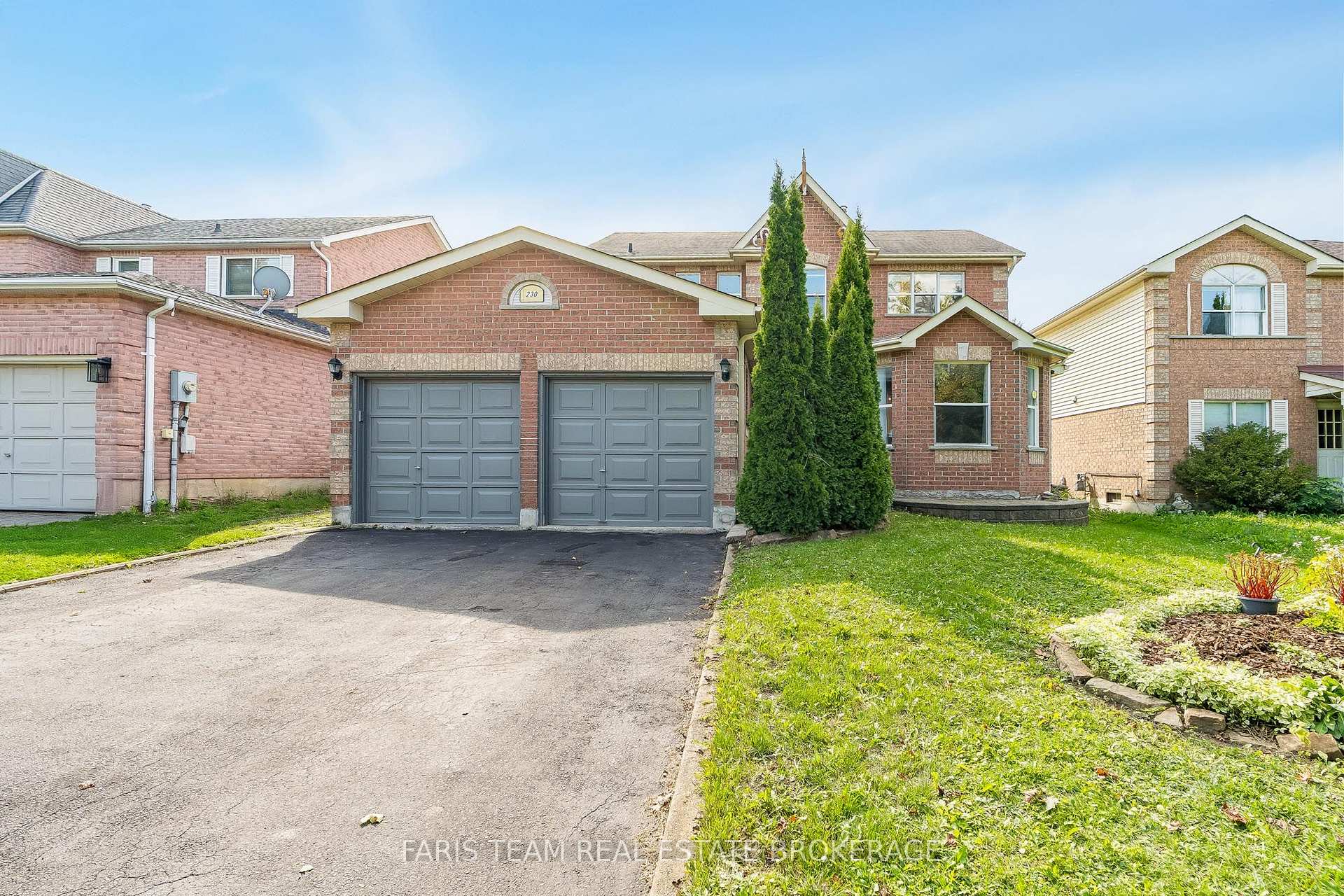 230 Mary Anne Drive, Barrie, ON L4N 7R2