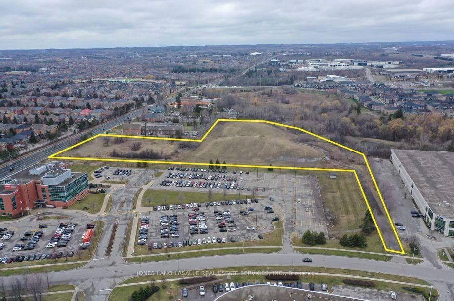 9801 Leslie Street, Richmond Hill, ON L4B 3Y4