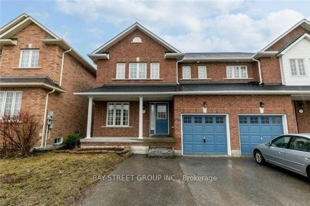 76 Sawmill Valley Drive, Newmarket, ON L3X 2S3